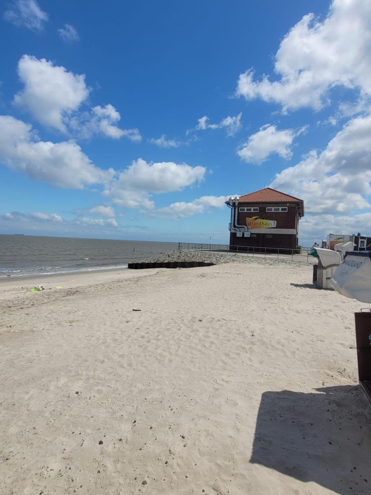 Strandkajuete Hooksiel Шилиг Екстериор снимка
